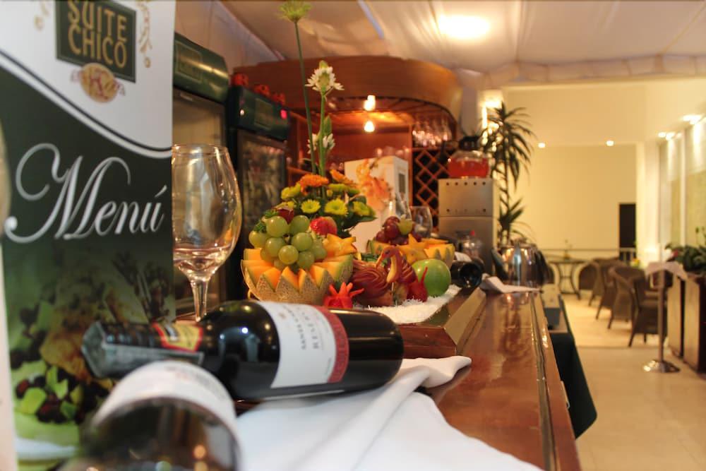 Hotel Marbella Chico Богота Экстерьер фото