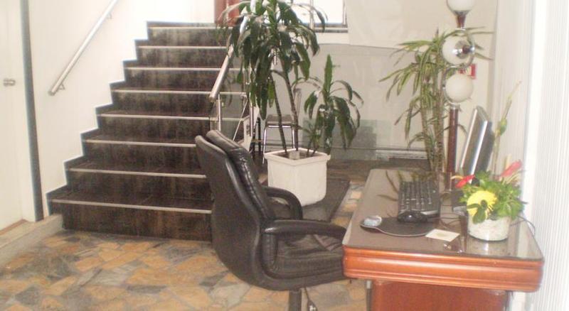 Hotel Marbella Chico Богота Экстерьер фото